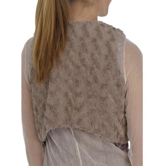 Faux Fur Bolero Cropped Vest Size M Taupe Mocha Rosette Open Front Boho NWT - Picture 3 of 8